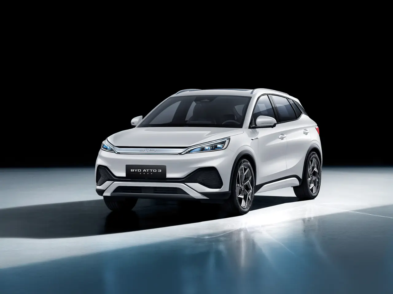 BYD Atto 3 là mẫu xe điện dễ tiếp cận cho người mua xe lần đầu.